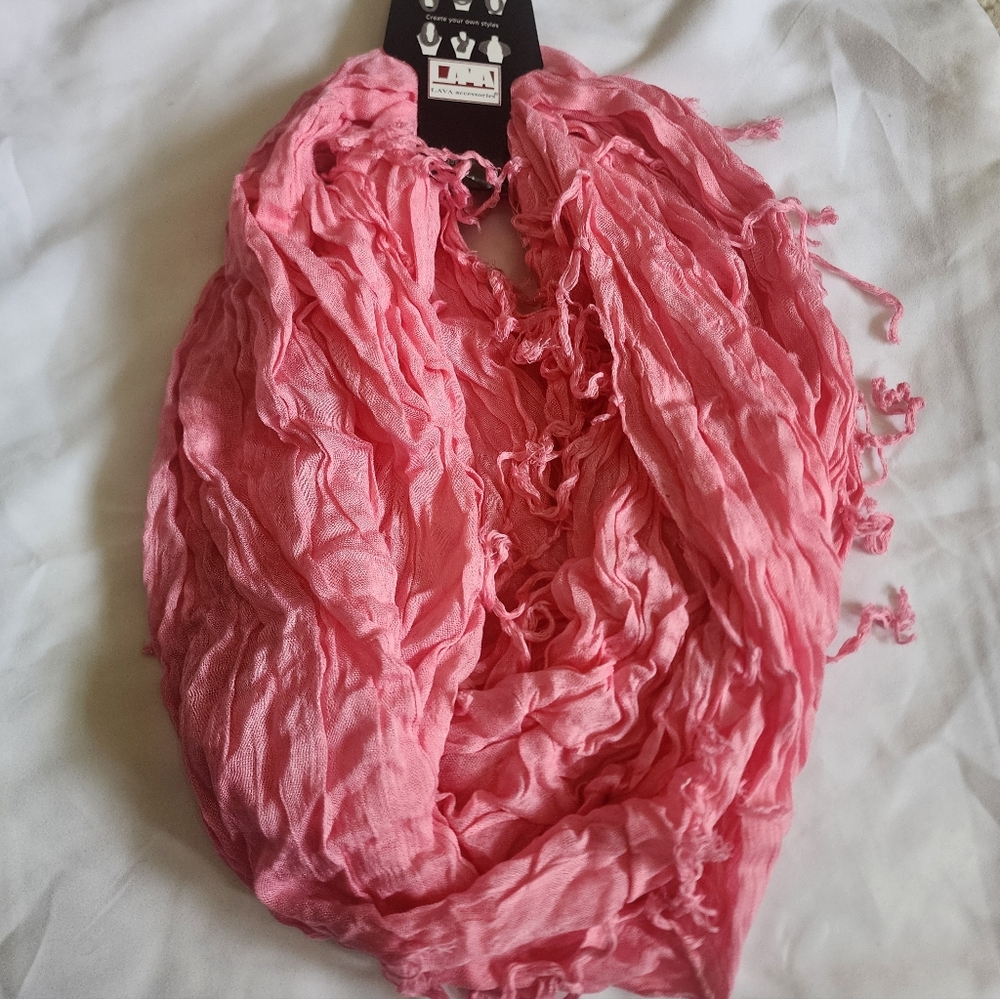 NWT Elegant Pink Infinity Scarf W Fringe